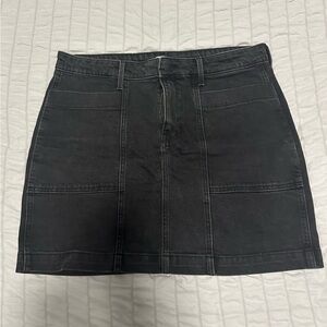 NWOT Women’s Old Navy skirt s10